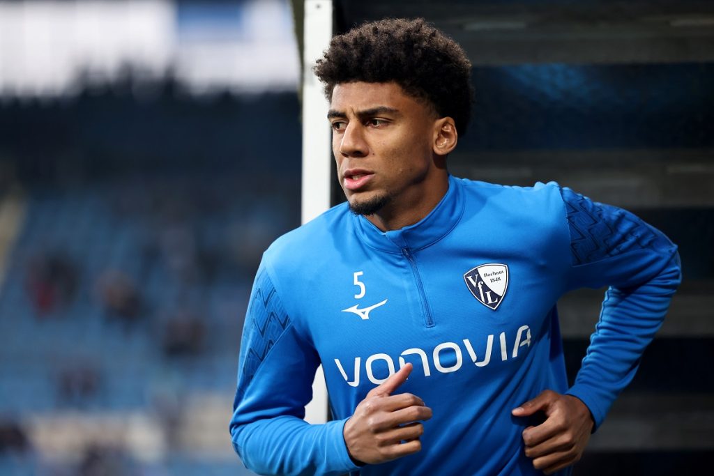 VfL Bochum behält wichtigen Verteidiger Bernardo mit Vertragsverlängerung trotz Transfergerüchten