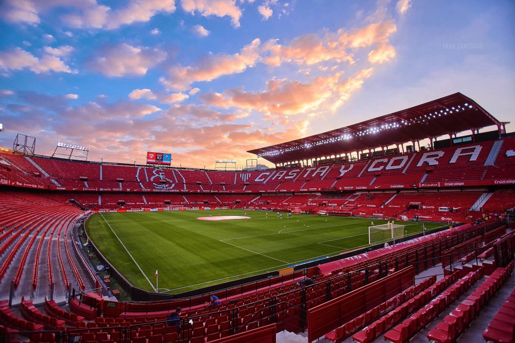 El Sevilla FC en Negociaciones Avanzadas con Inversores Árabes por una Posible Venta