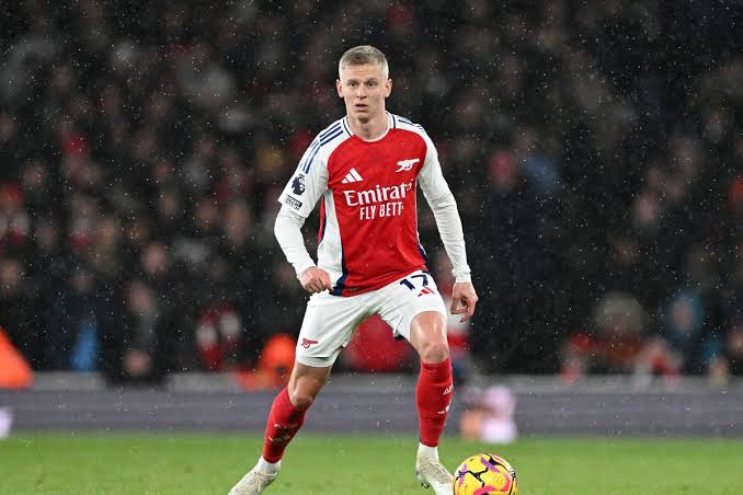 Zinchenko pronto para surpreendente transferência para o Benfica após acordo verbal