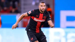 jonathan-tah-tro-lai-doi-hinh-xuat-phat-cua-bayer-leverkusen-2687.jpeg-2271926369
