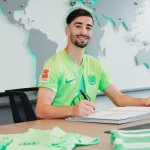 LAlgerien-Mohamed-Amoura-rejoint-Wolfsburg.-une-etape-cruciale-pour-sa-carriere-_thumbnail-268843383