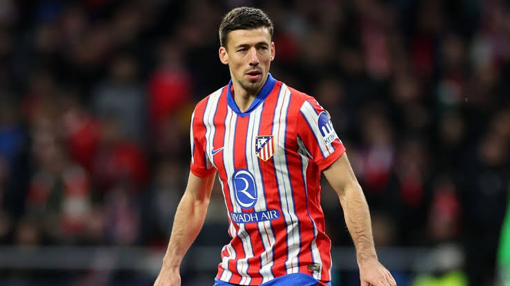Clément Lenglet signe un pré-contrat avec le LOSC Lille : un retour au bercail pour le défenseur français