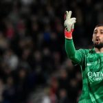 ⚡ Tensions sur le marché : le transfert de Donnarumma à Lyon bloqué par la mauvaise entente entre John Textor et le directeur sportif du PSG