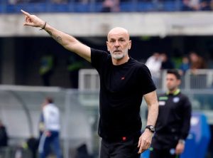Stefano Pioli promette di riportare la Fiorentina ai vertici della Serie A e d’Europa