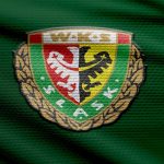 thumb2-slask-wroclaw-fabric-logo-4k-green-fabric-background-ekstraklasa-bokeh